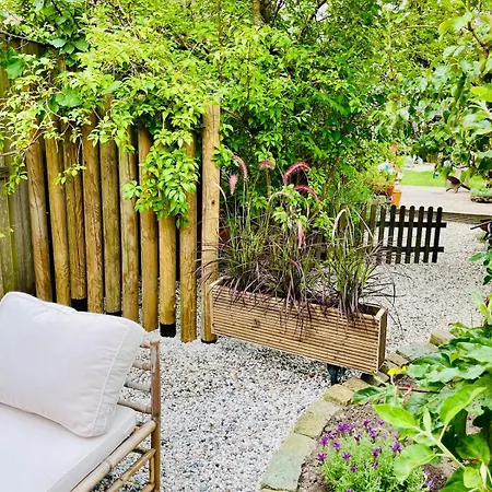 別荘 Tuiny House ノールトウェイク